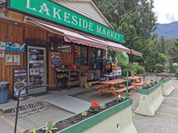 Lakeside Market