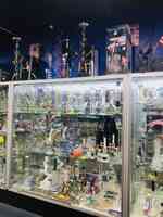 Everest Smoke Shop