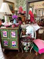 The Vintage Fox, Antiques & Gift Shoppe