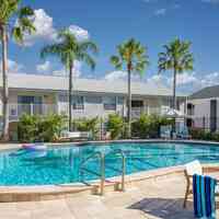 Royal Breeze Apartments Clearwater