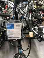Halfords - New Malden