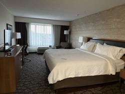 Holiday Inn & Suites Warren, an IHG Hotel