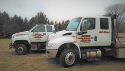 Mike's Towing & Specialties