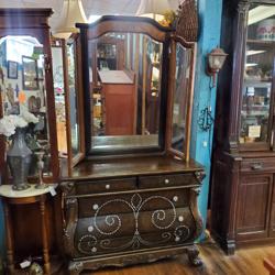 Camino Real Antiques