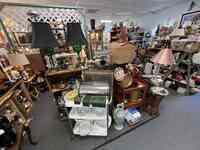 Annex Antiques Center