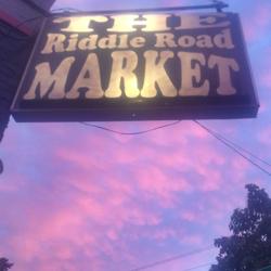 The Riddle Road Market