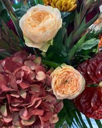 Garlands Florist Edinburgh - Florist - Wedding Flowers & Wreaths