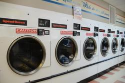 B & C Coin Laundry - Tullahoma 1 West