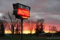 Twi-Lite Motel