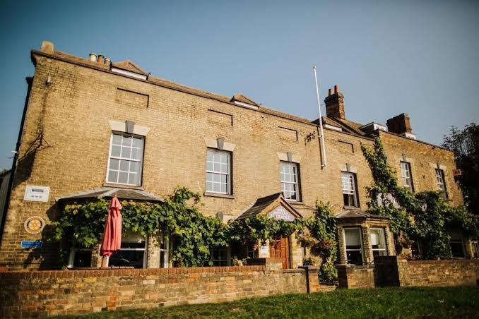 Stratton House