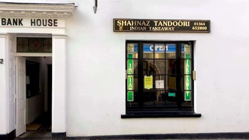 Shahnaz Tandoori