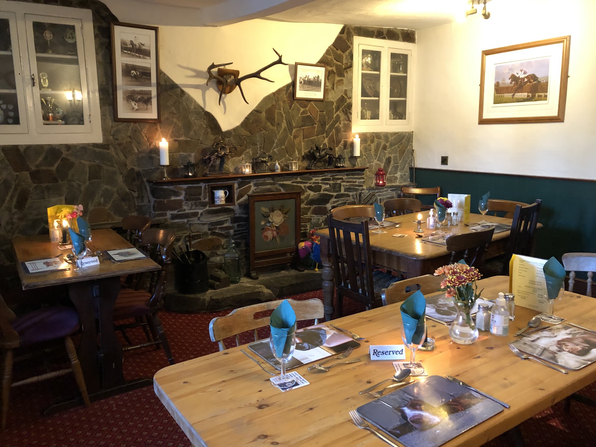 Clovelly Inn