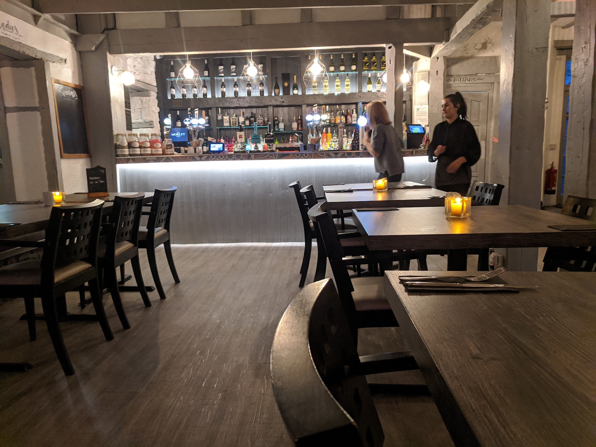 The Morley Bar & Eatery