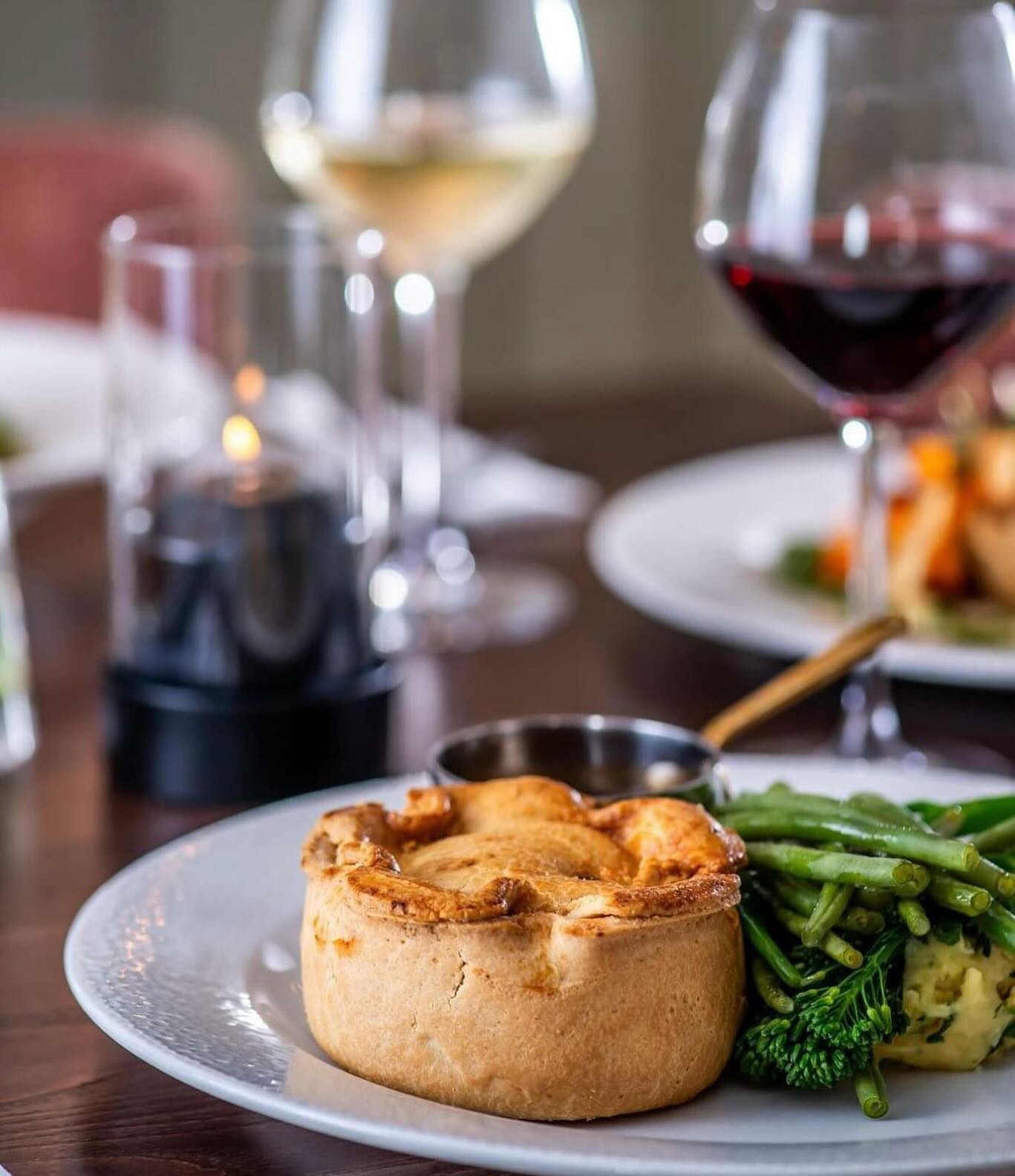 Fox & Hounds Lower Harleston