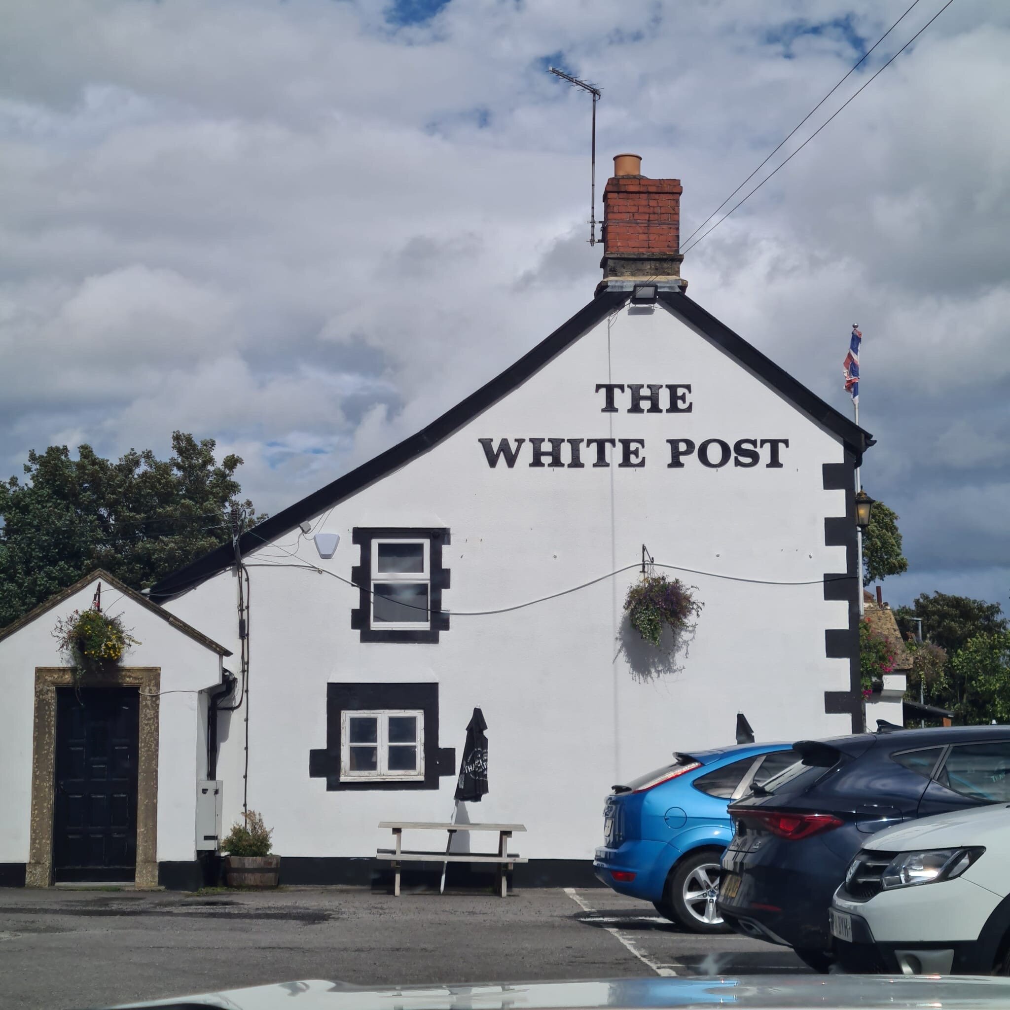The White Post Inn