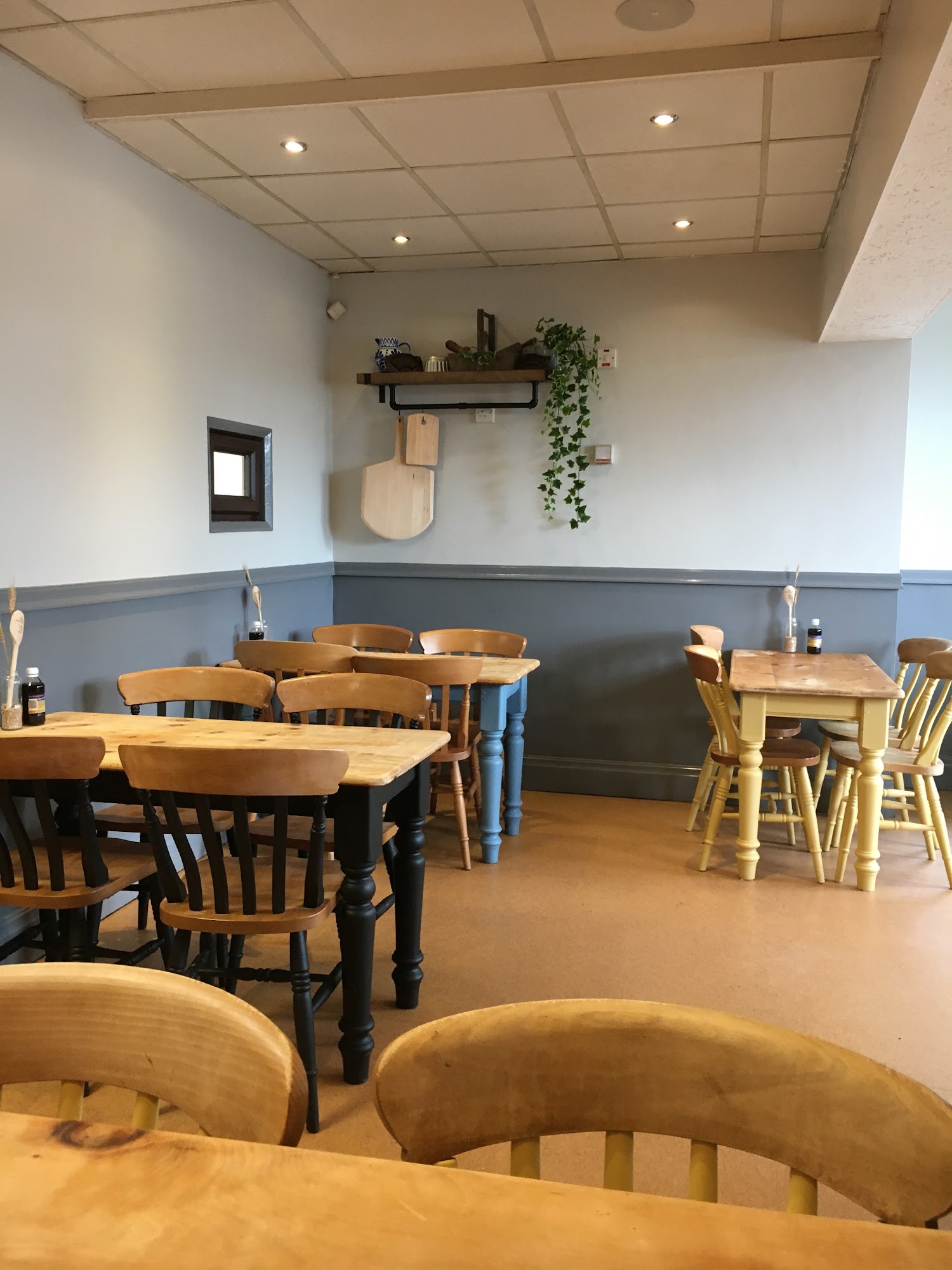 Robertshaw's Bakery and Cafe
