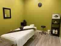 Reuan Namthip Thai Massage and Spa