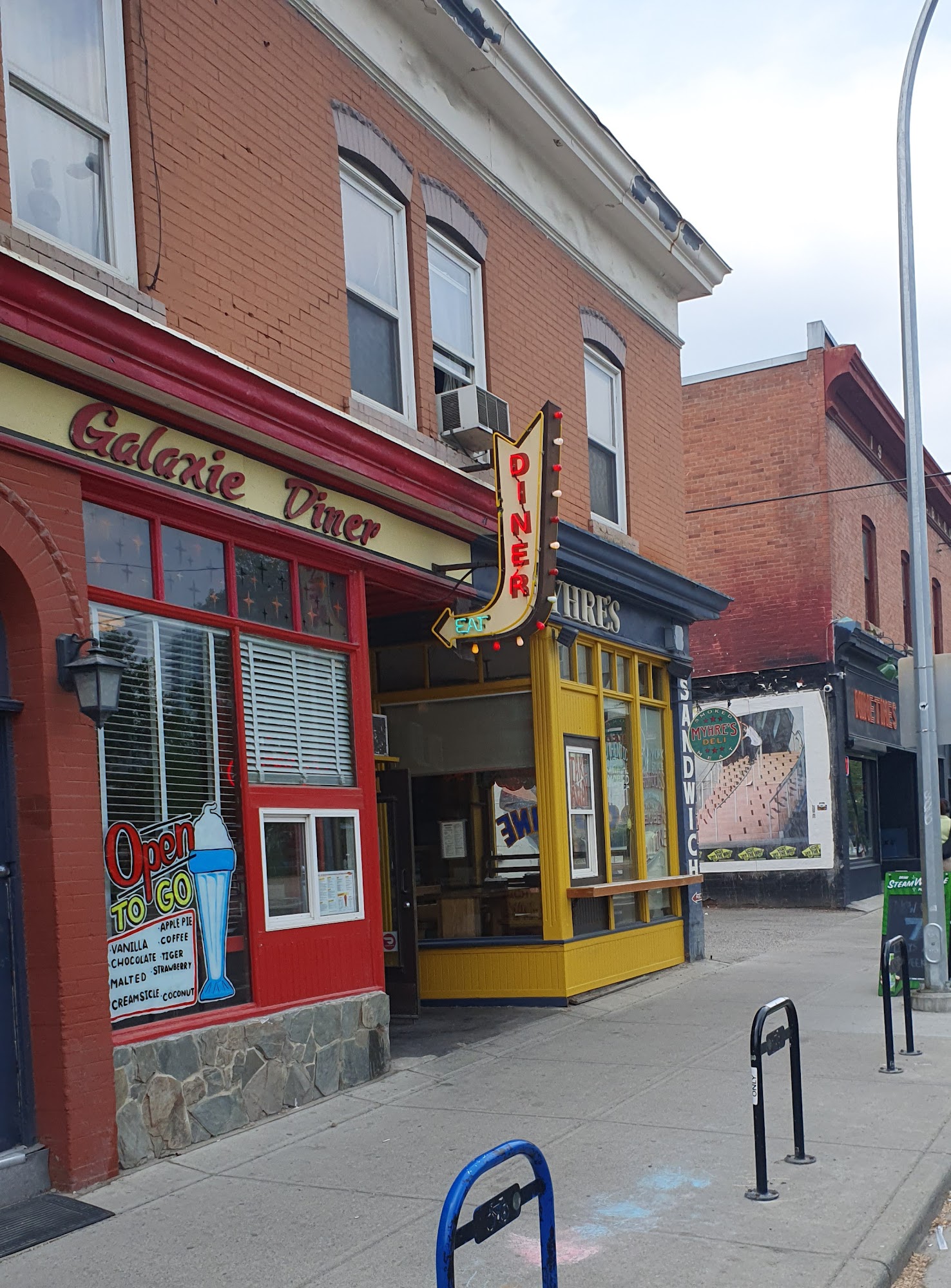 Myhre's Deli - Sandwiches & Poutine