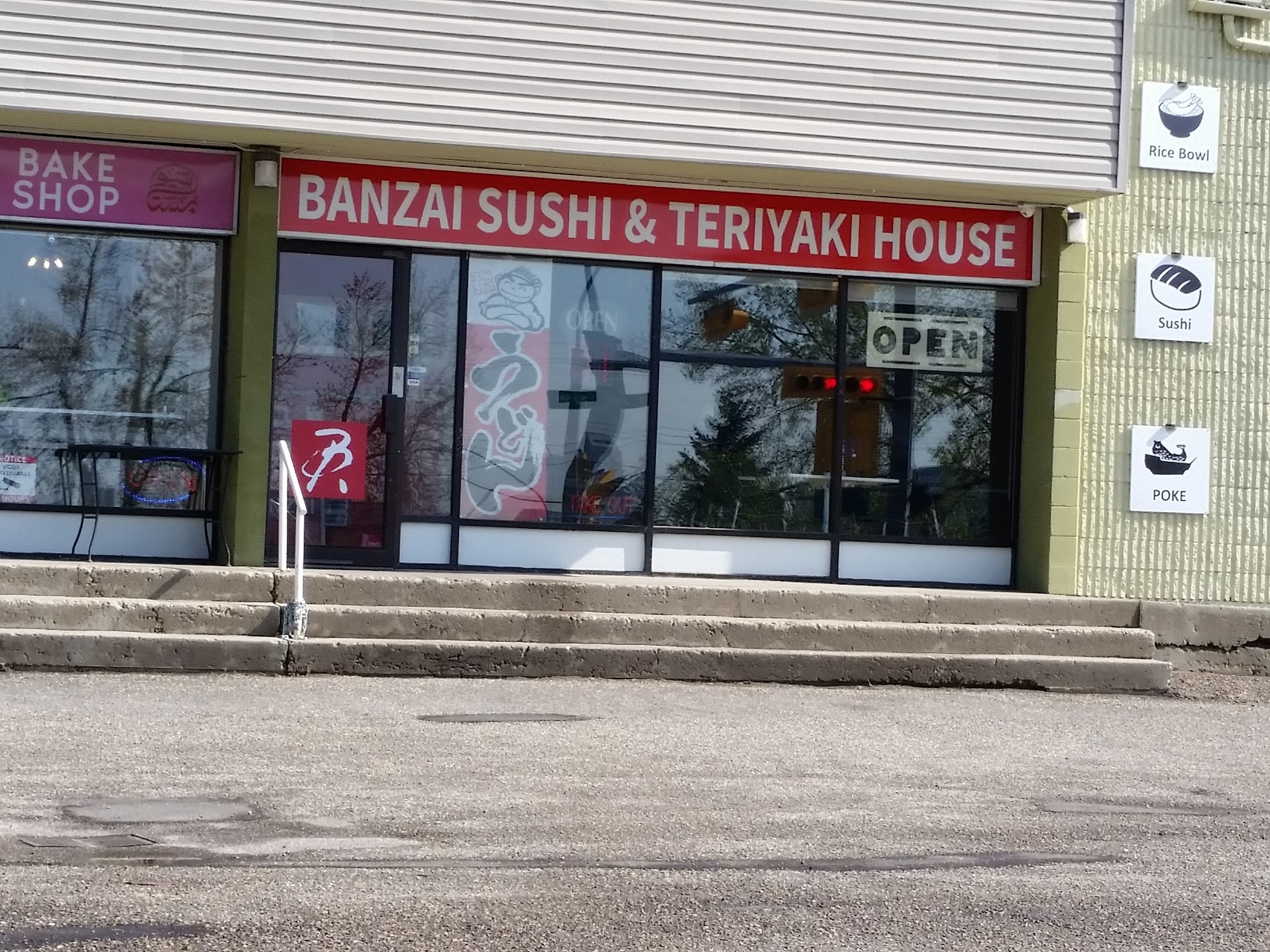 Banzai Sushi & Teriyaki House