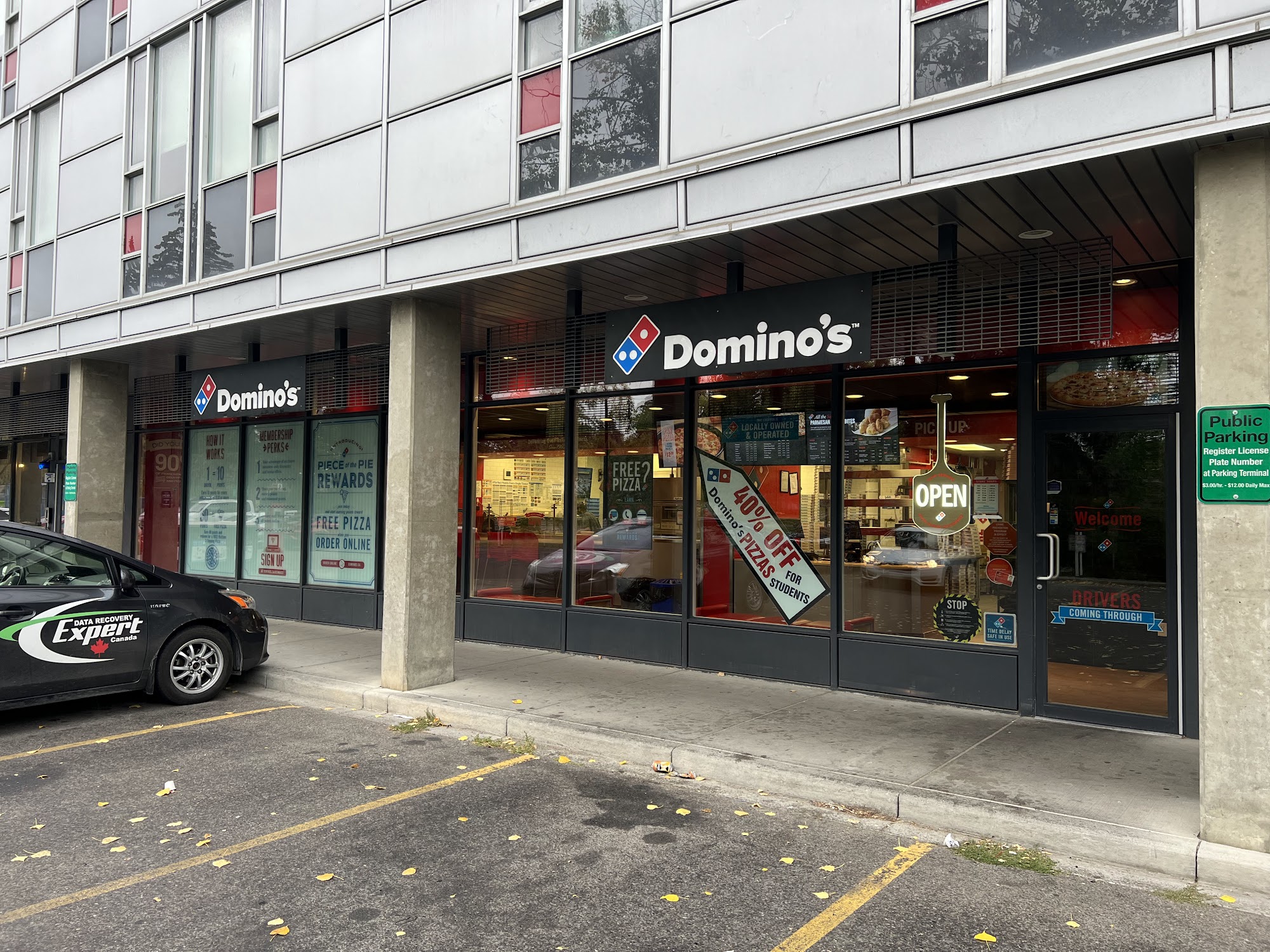 Domino's Pizza