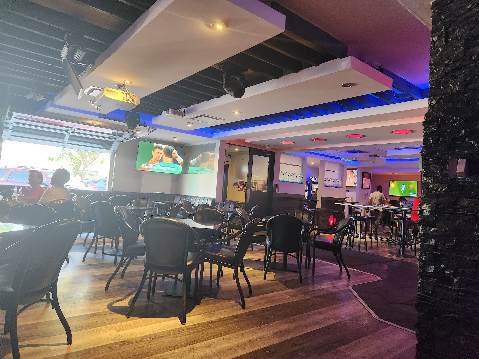 Juliets Castle Sports Bar and Lounge