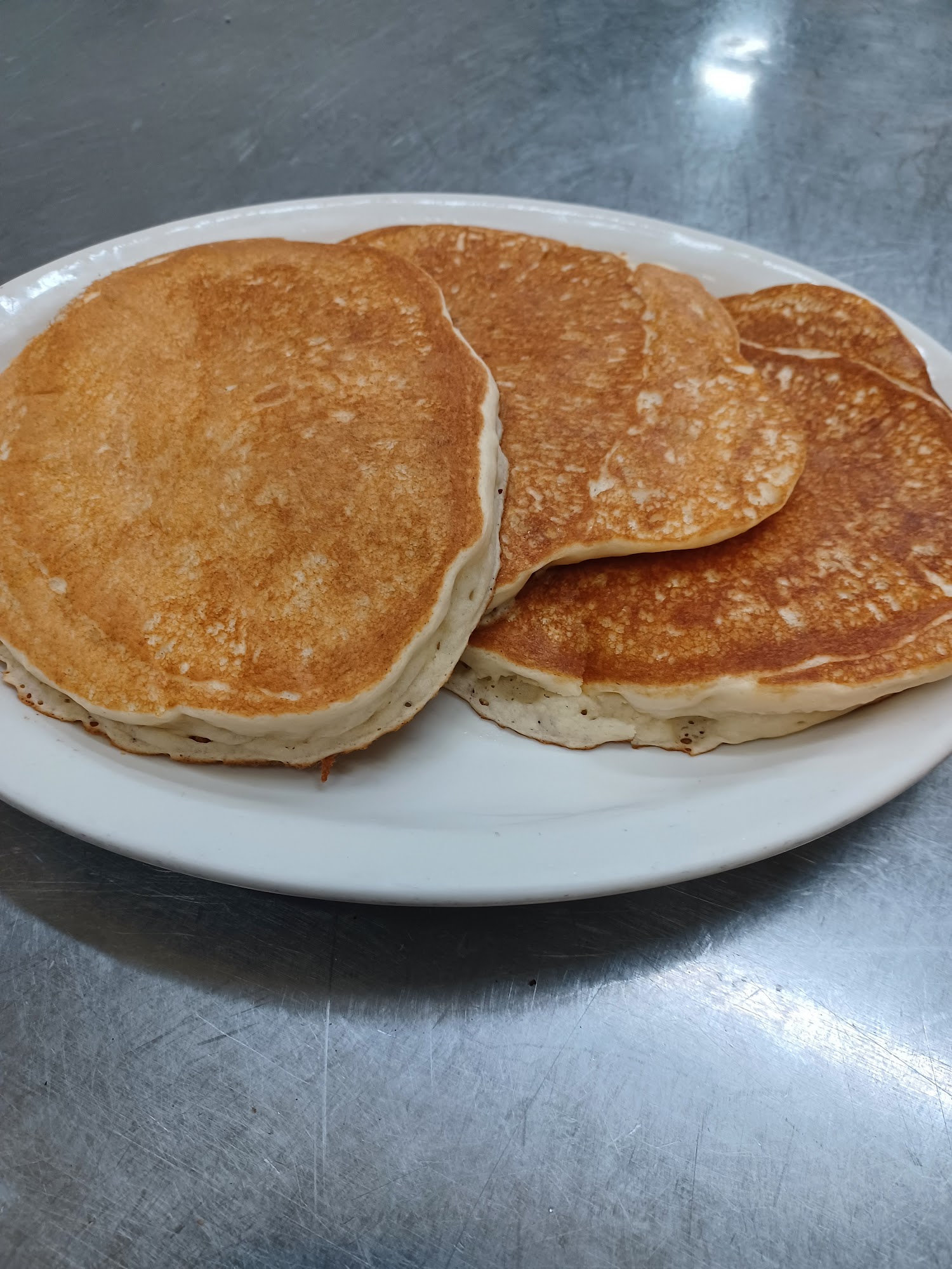 Misty Jays Family Dining