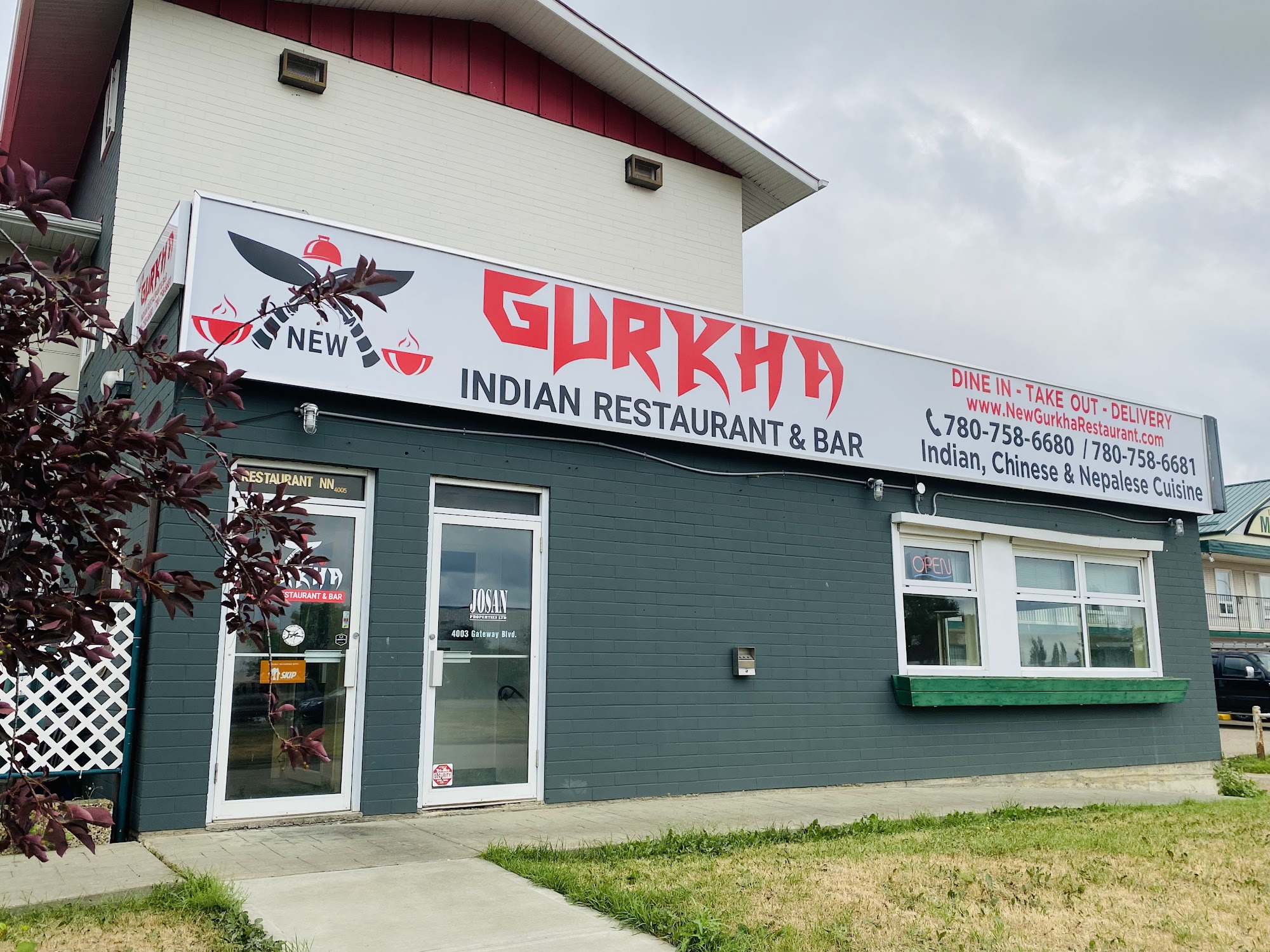 New Gurkha Indian Restaurant & Bar