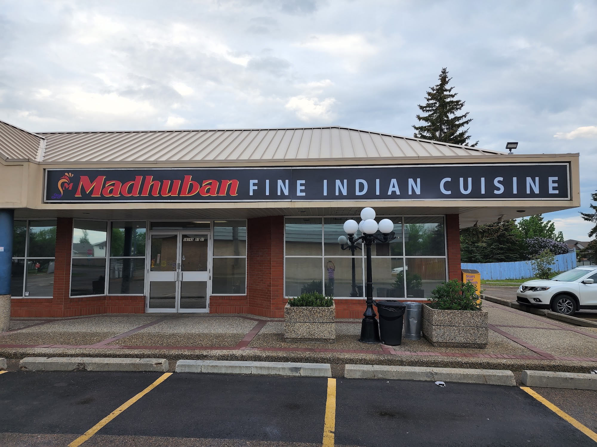 Madhuban Fine Indian Cuisine - Best Indian Cuisine Restaurants in Edmonton