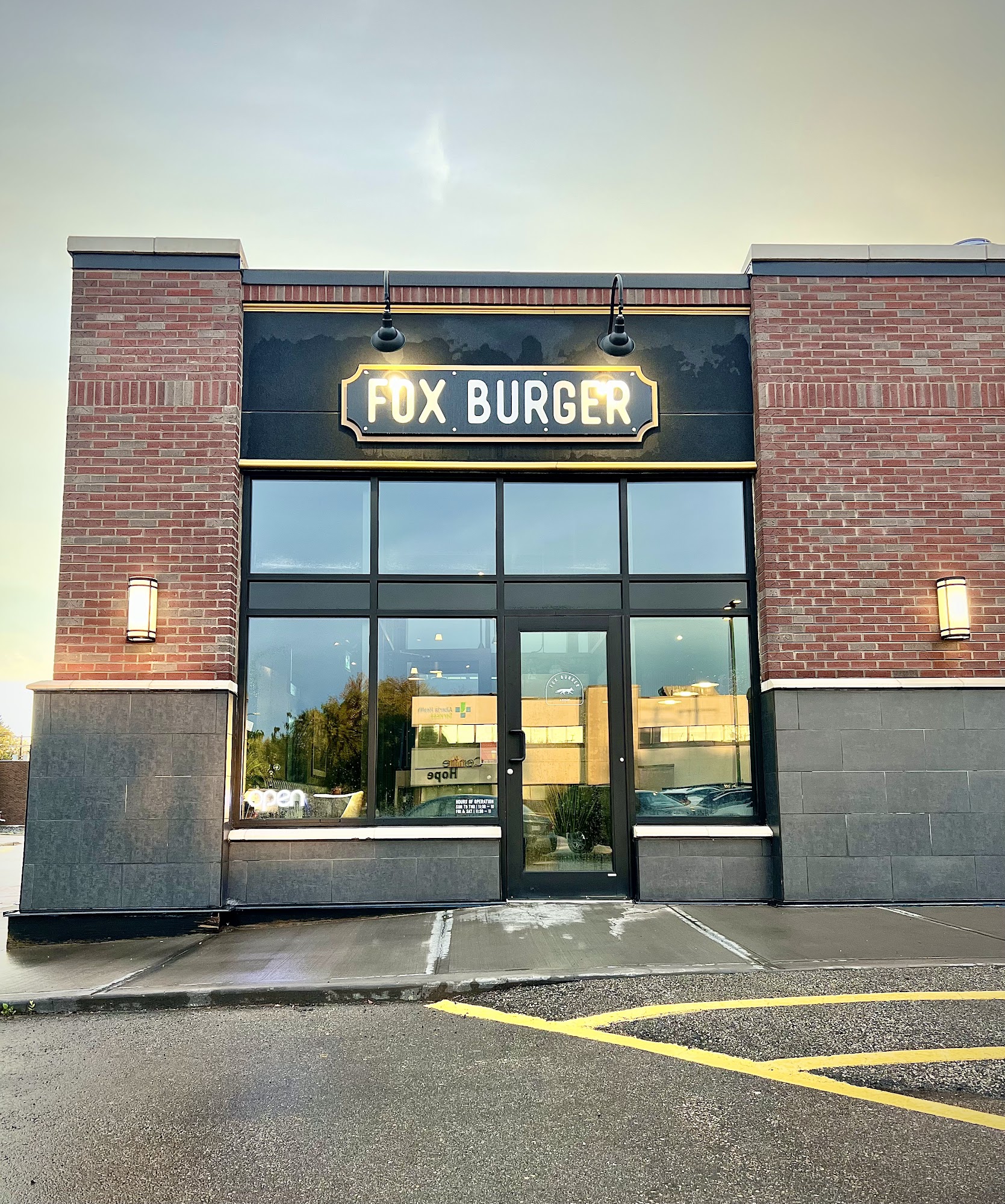 Fox Burger Leduc