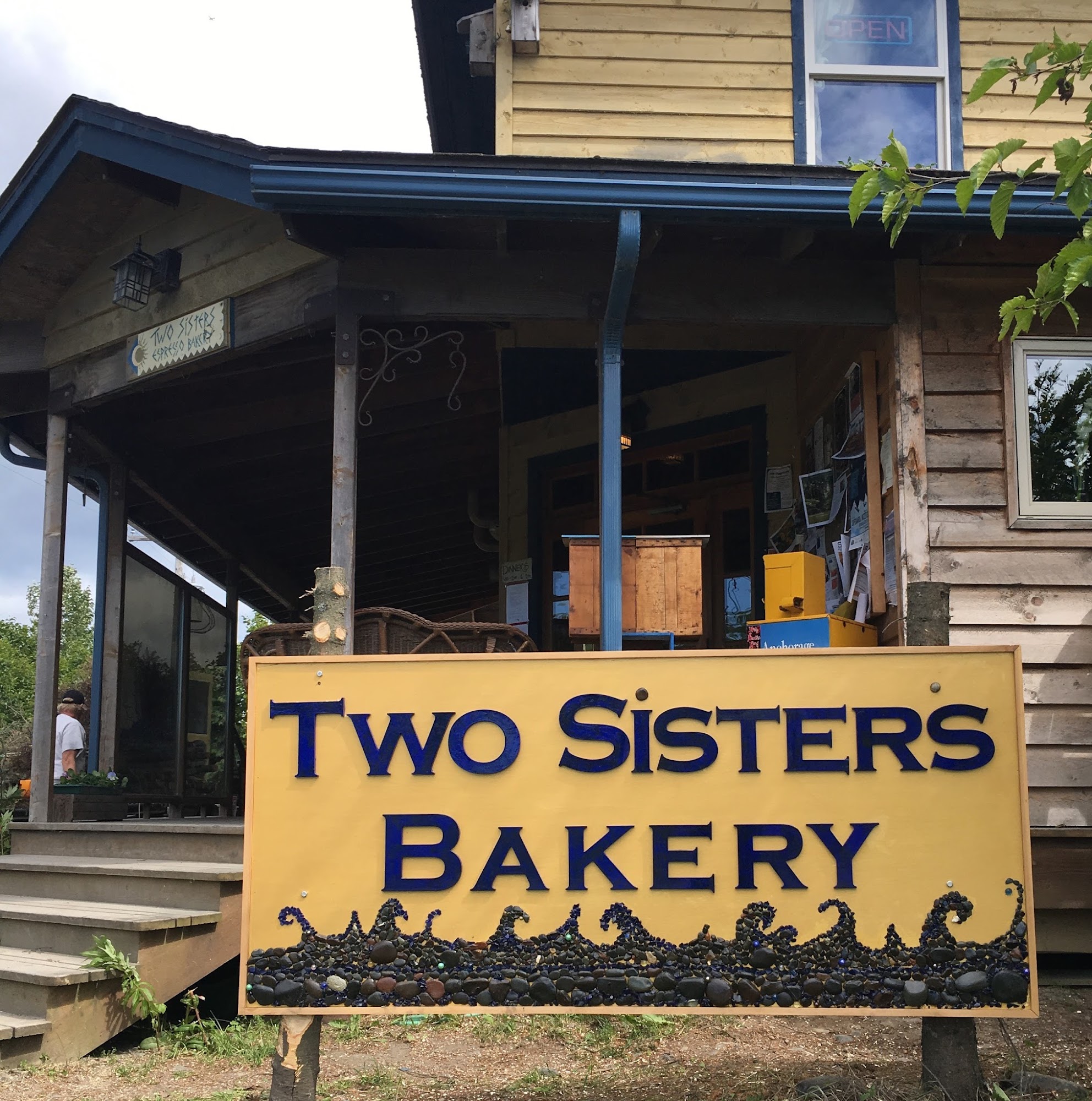 Two Sisters Bakery