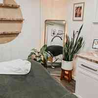 Southern Roots Head Spa & Extensions
