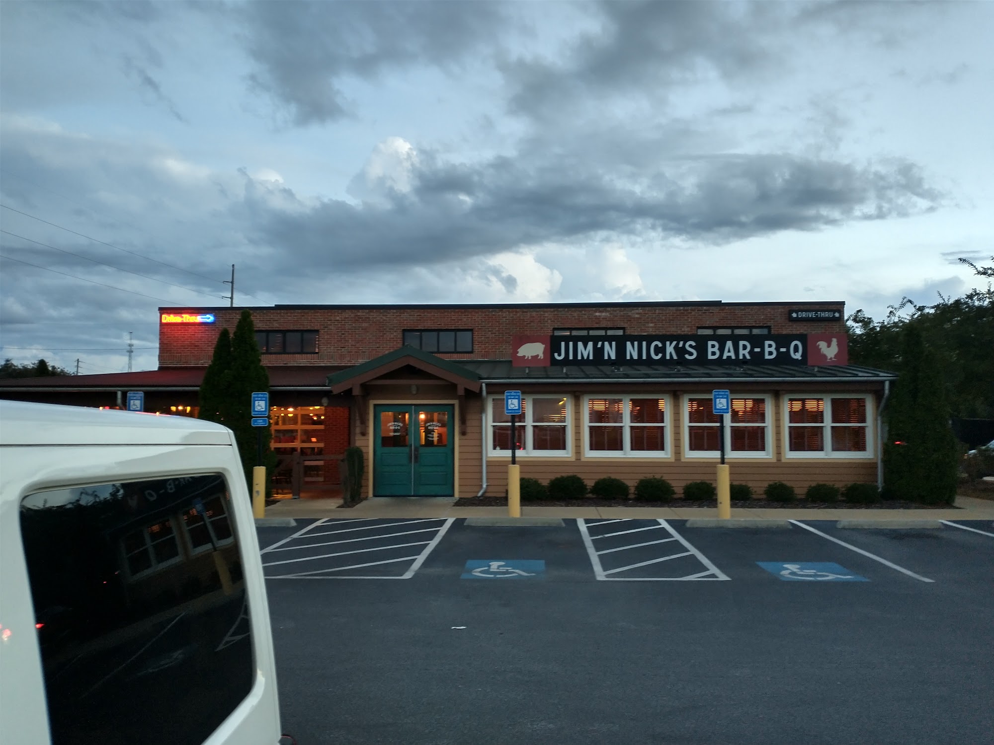 Jim 'N Nick's