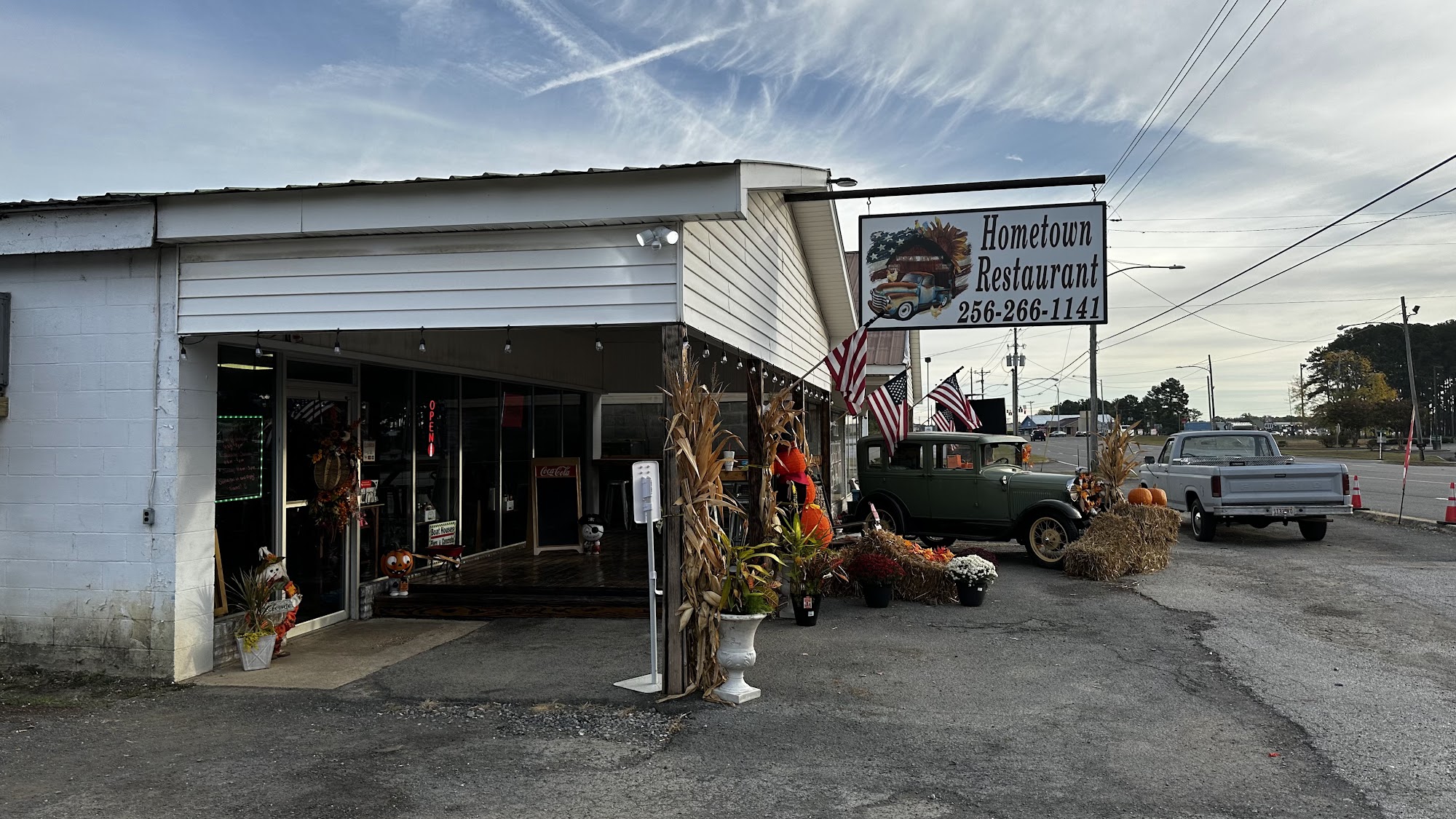 Hometown Restaurant 467 Cedar Bluff Rd, Centre