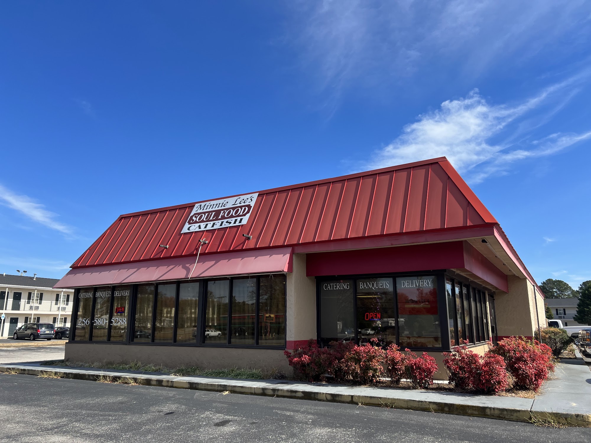 Minnie Lee's Soul Food Diner