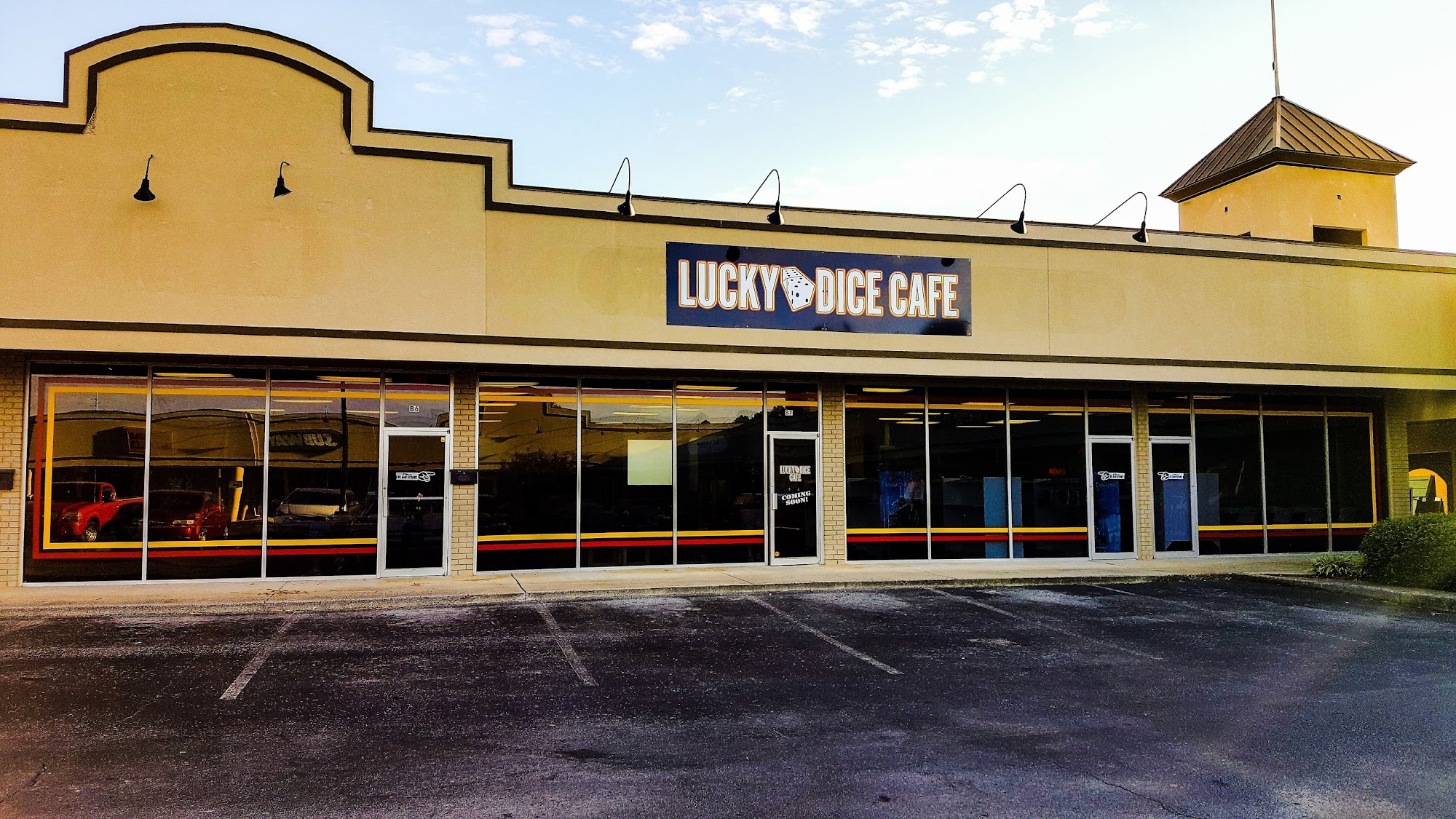 Lucky Dice Cafe