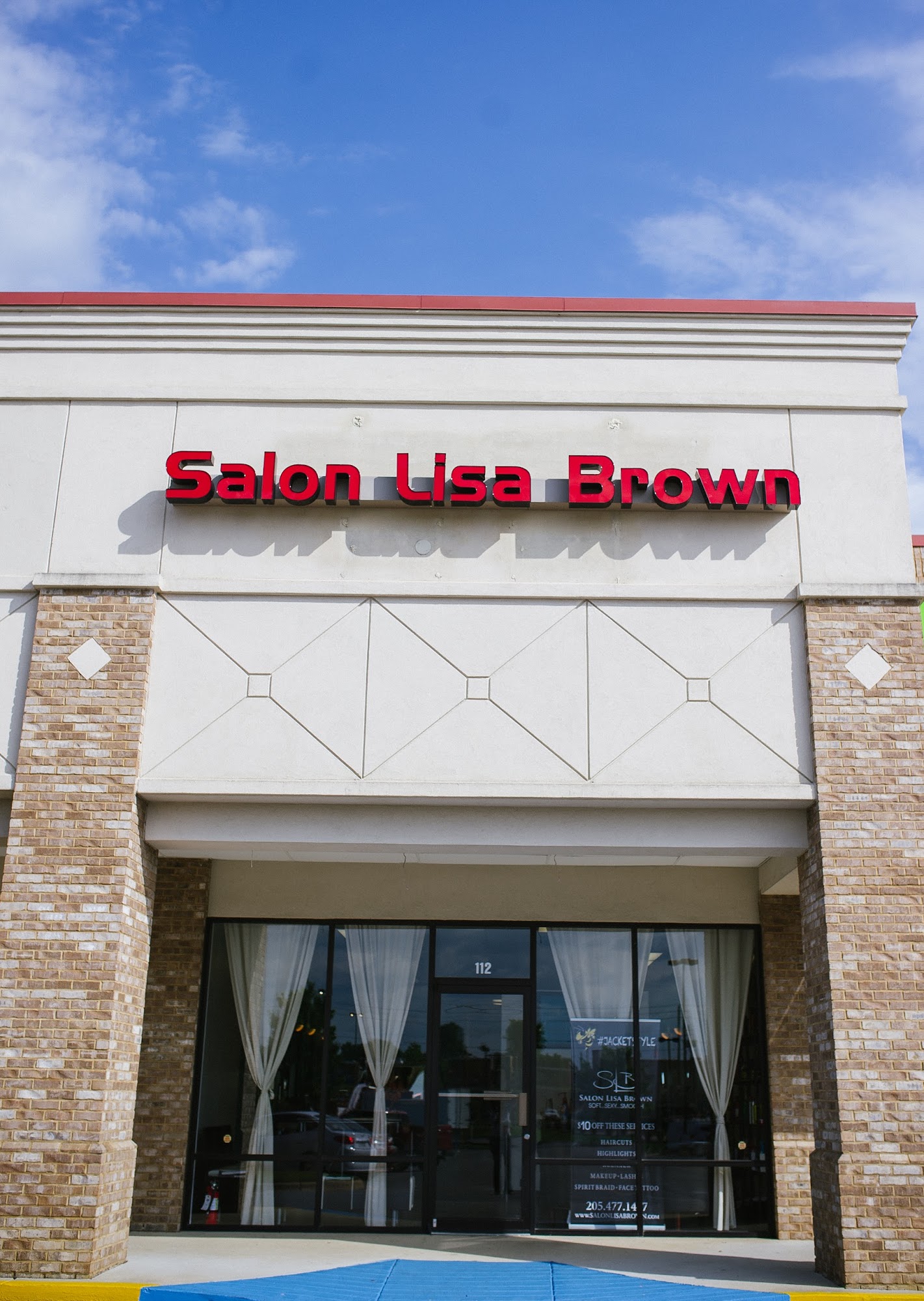 Salon Lisa Brown 4760 Eastern Valley Rd #112, McCalla Alabama 35111