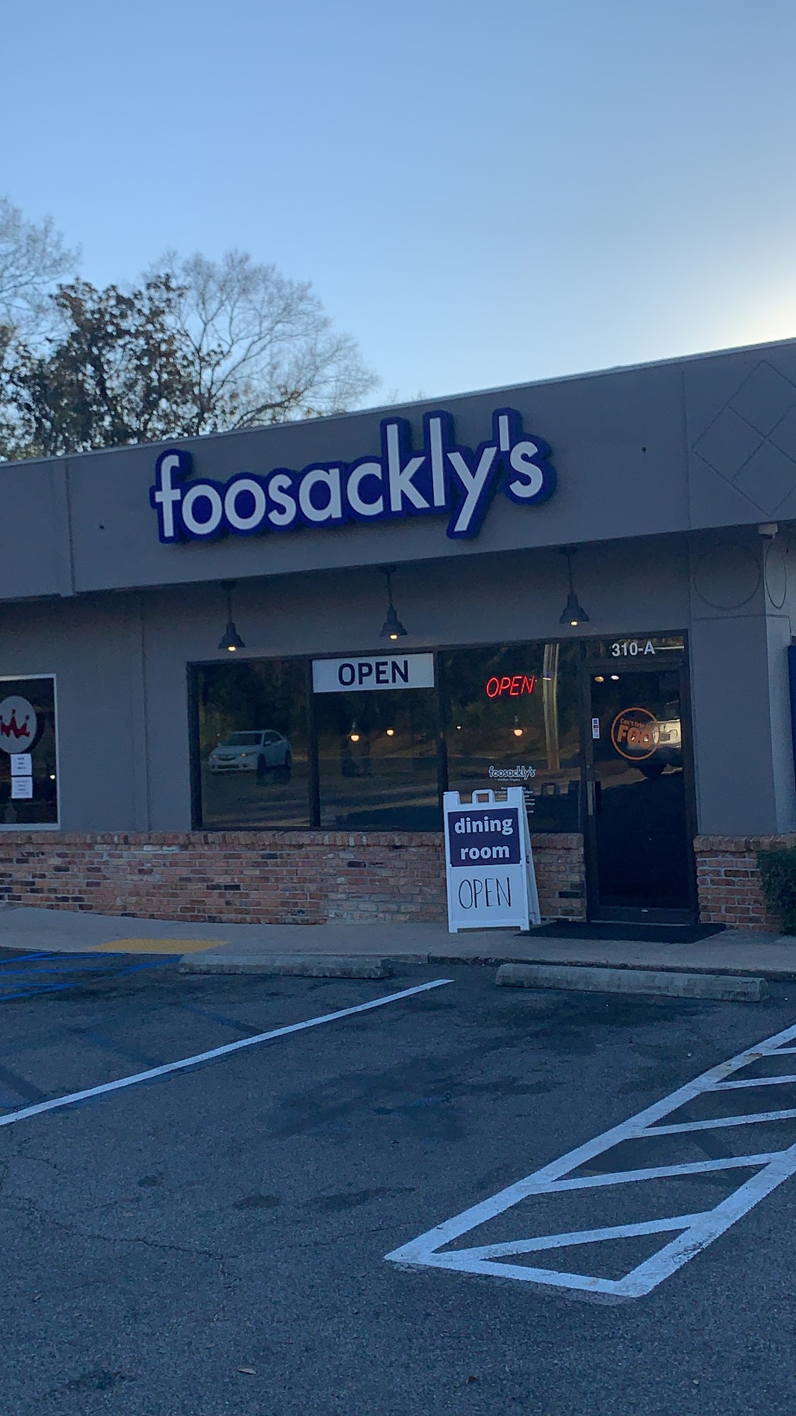 foosackly's - University