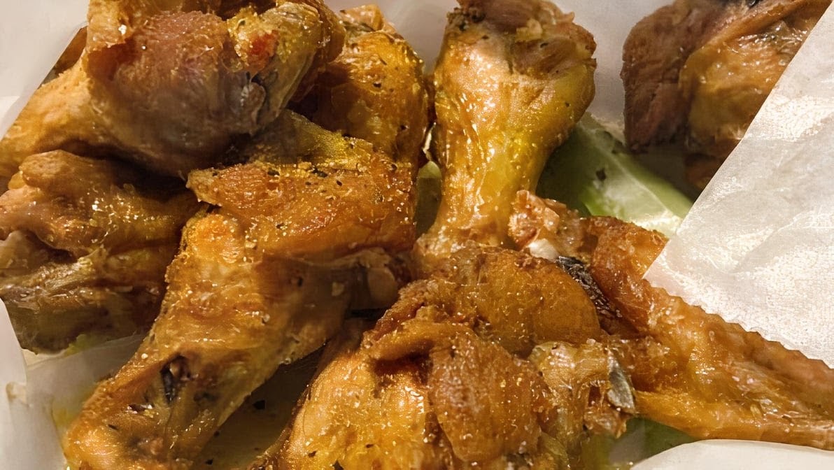 Wemo's Famous Wings