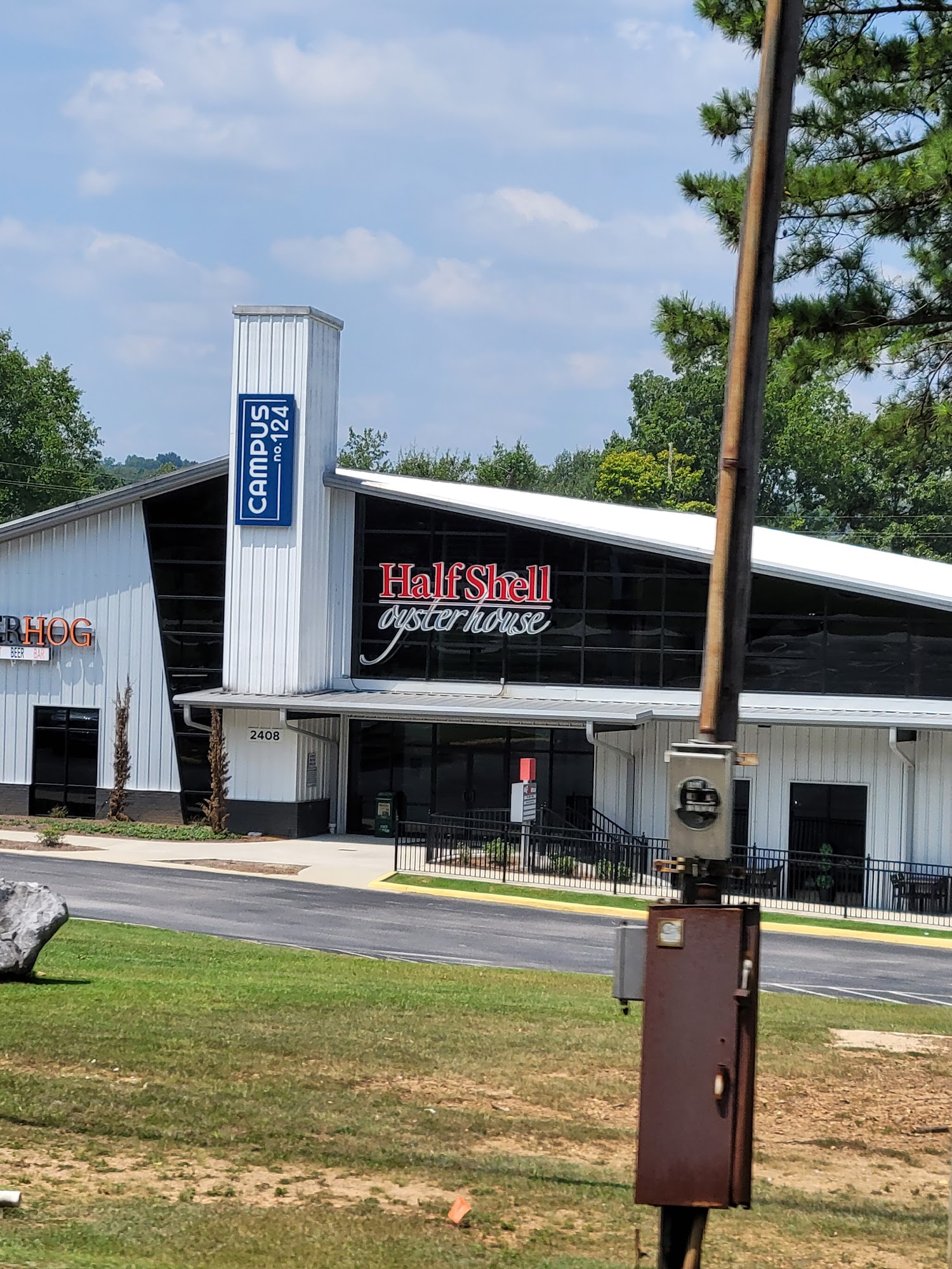 Half Shell Oyster House, Pelham