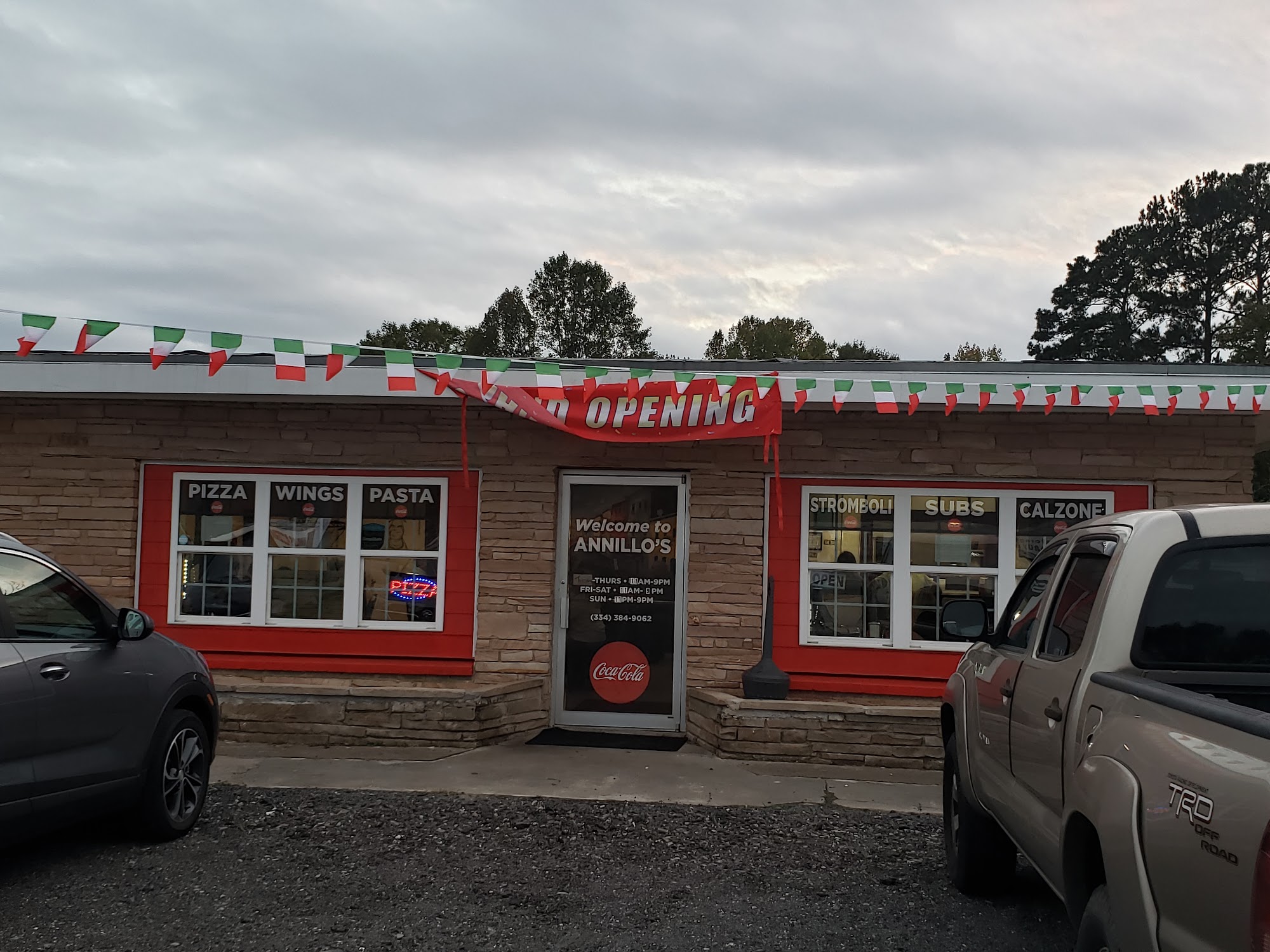 Annillo's Pizzeria