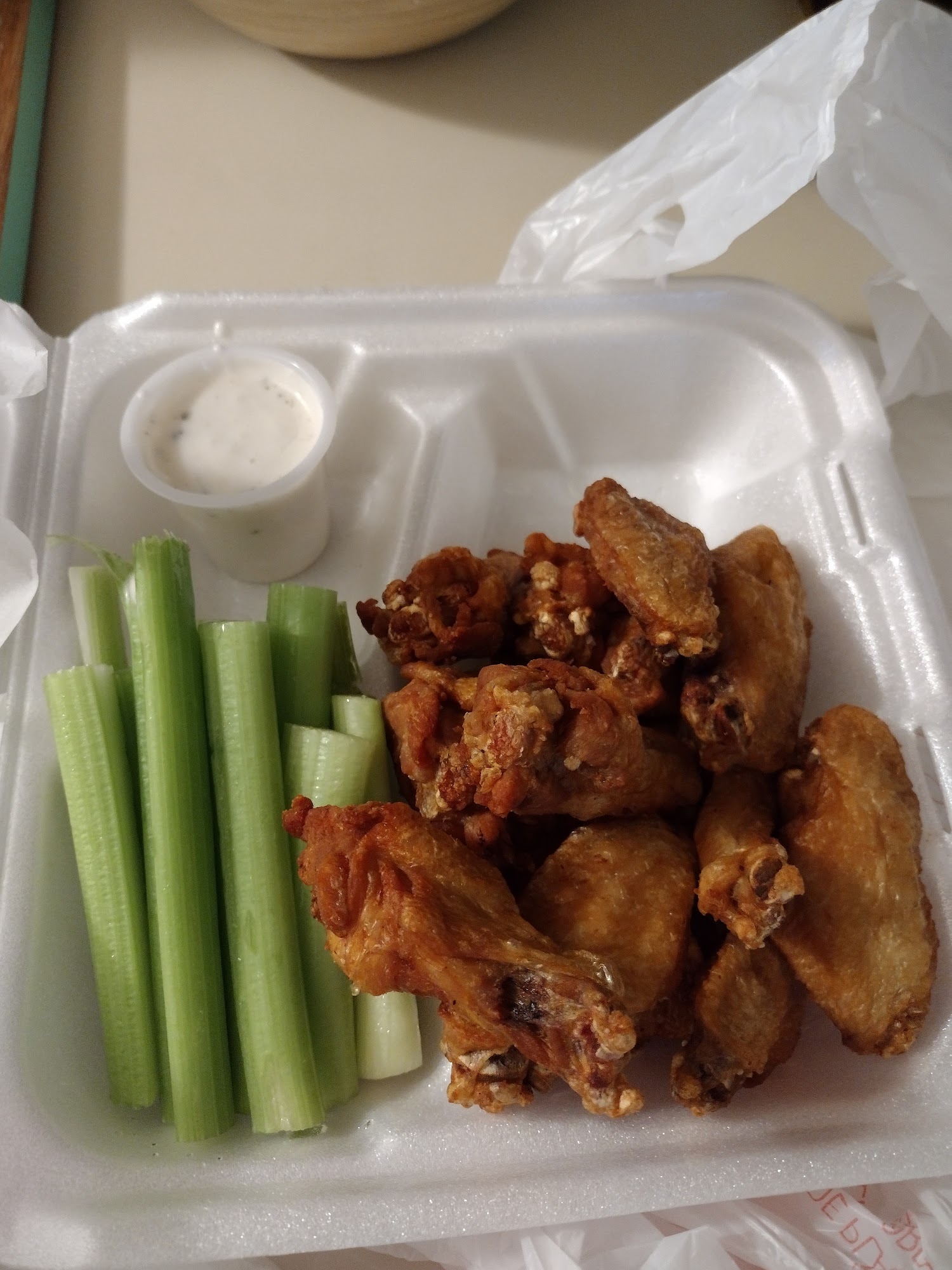 Nelson's Wings & Things