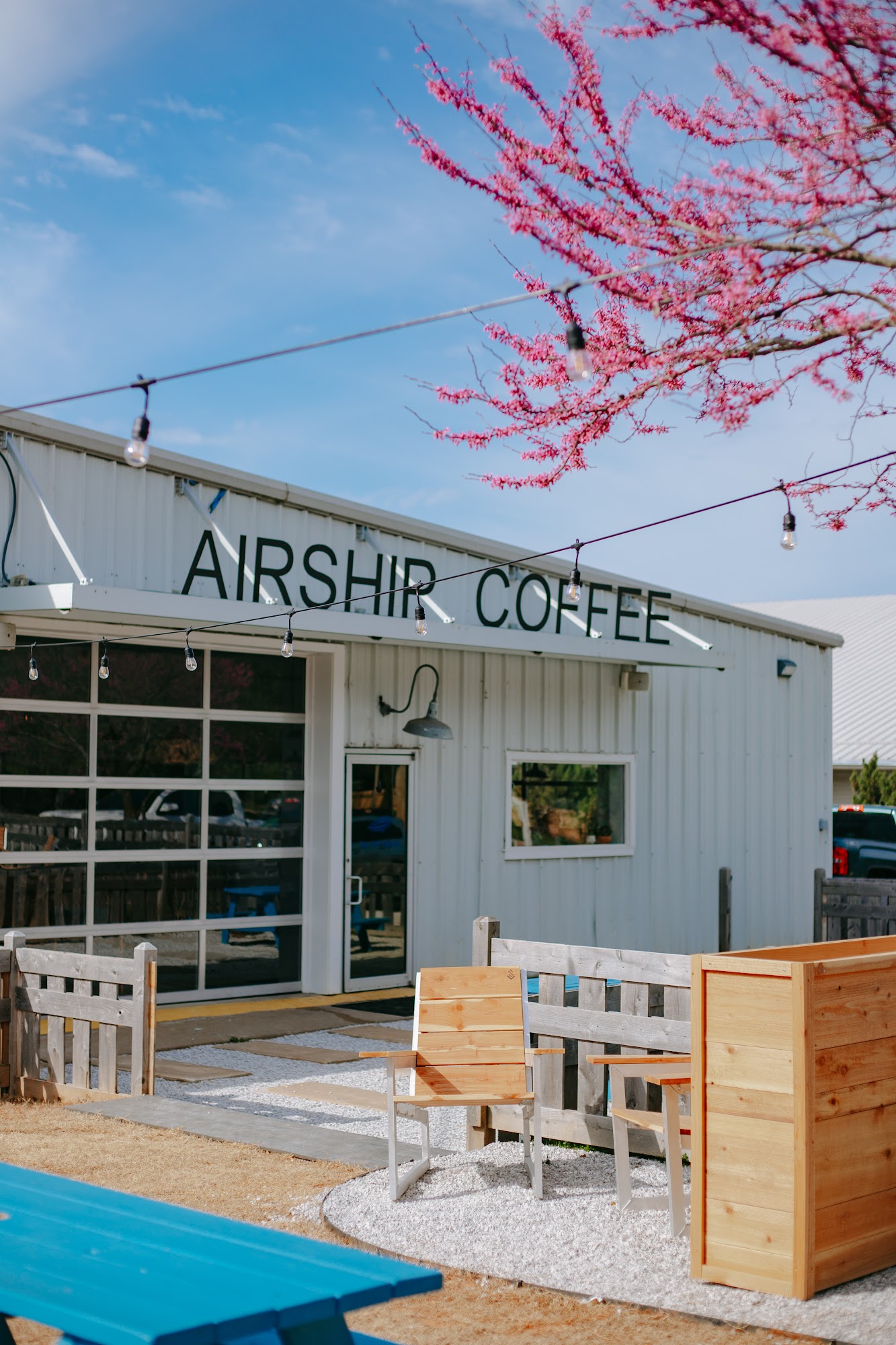 Airship Coffee at 5th Street
