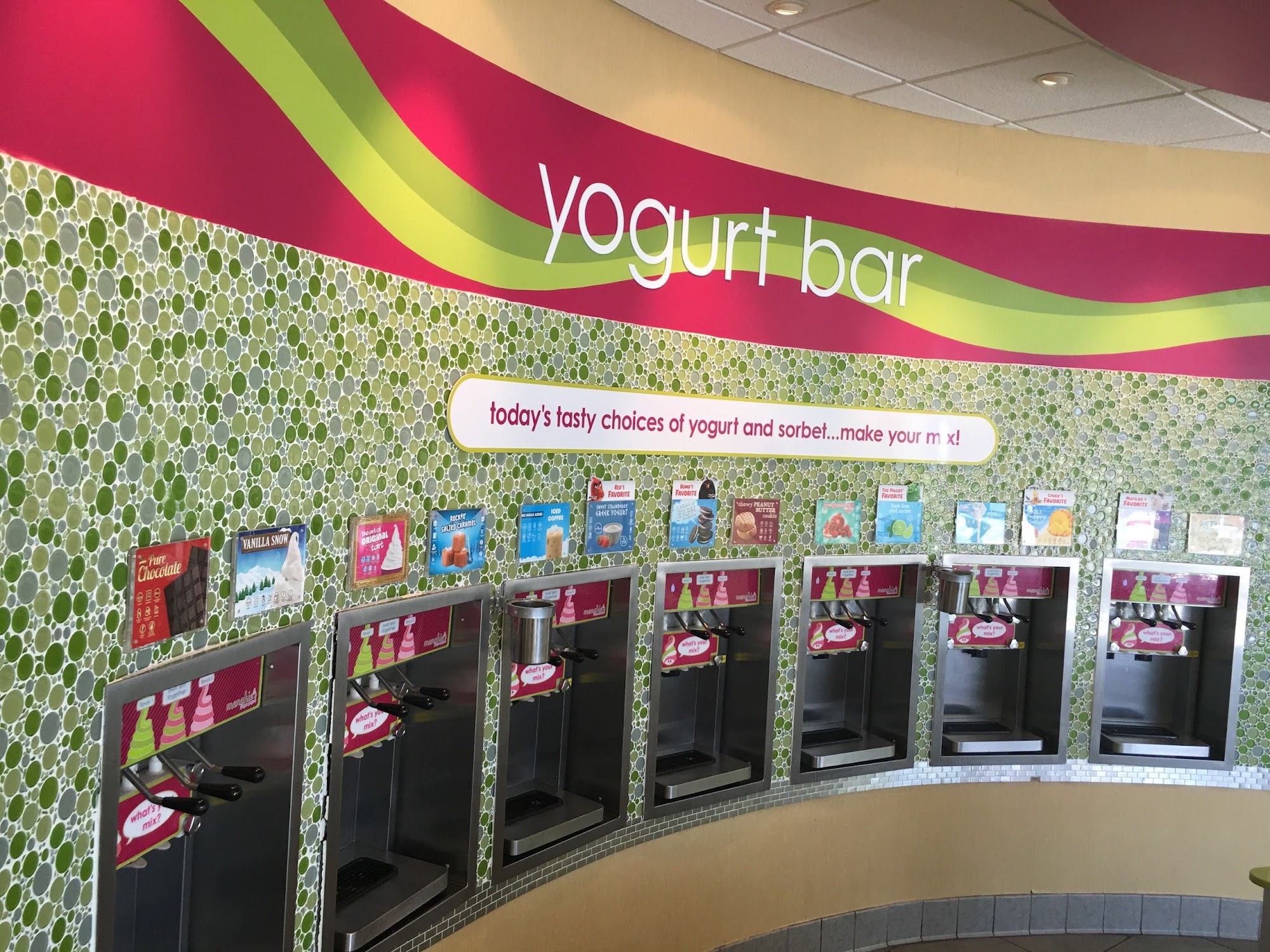 Menchie's Frozen Yogurt