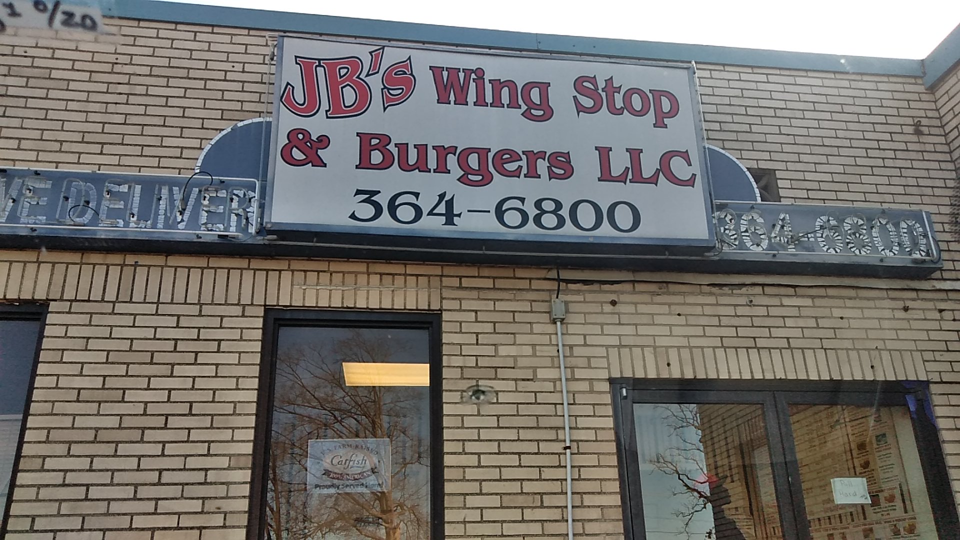 J B's Wing Stop & Burgers