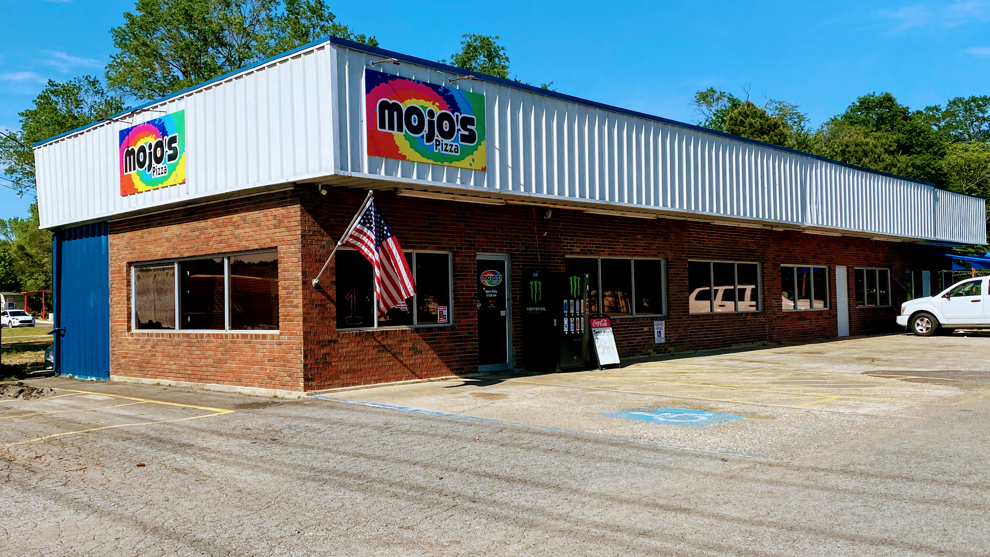 MoJo's Hometown Pizza