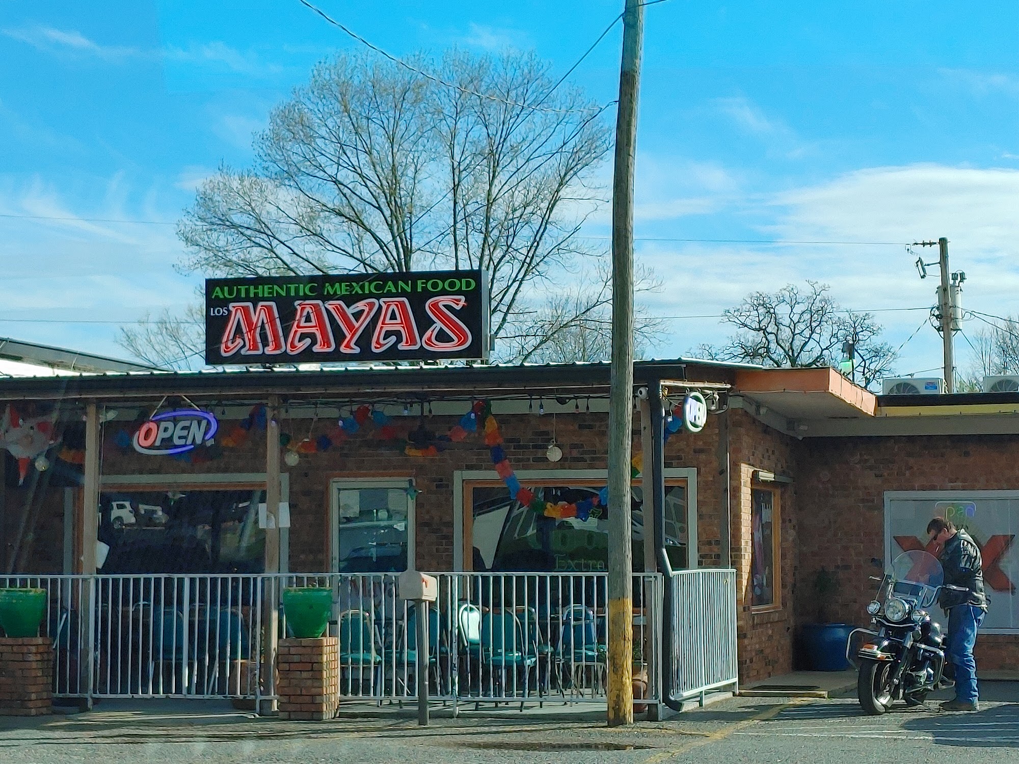 LOS MAYAS RESTAURANT