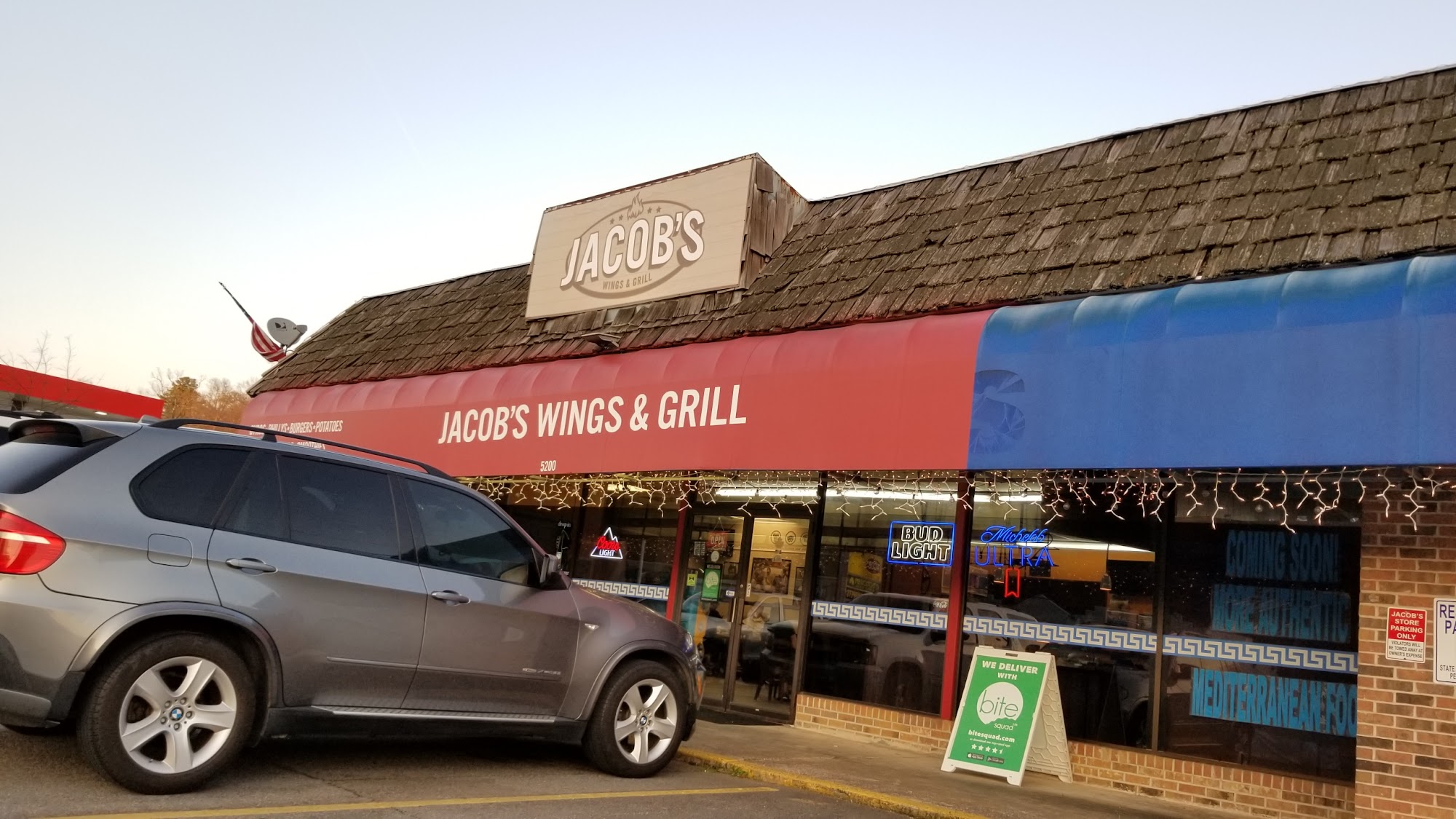 Jacob's Wings & Grill
