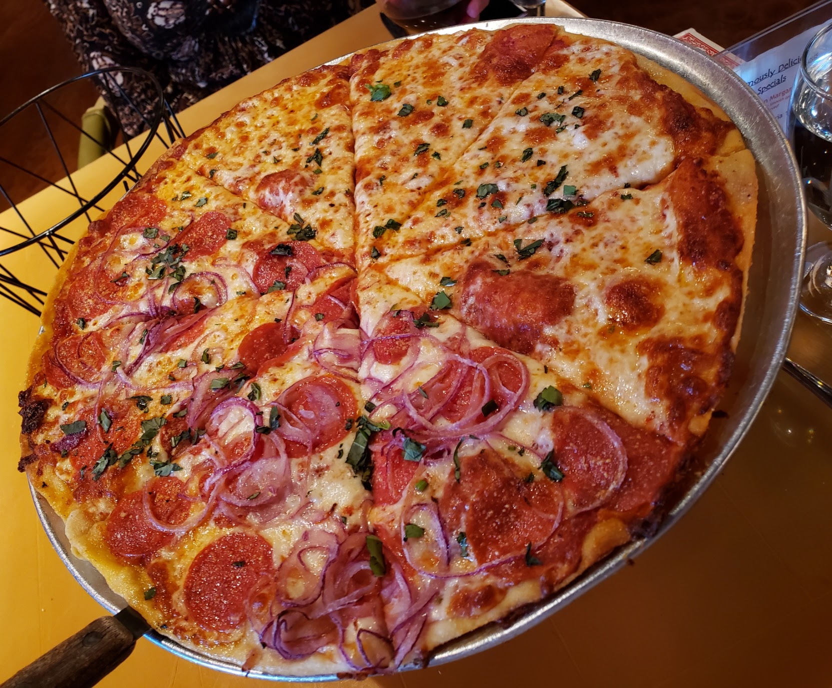 Brugo's Pizza Co & Bistro