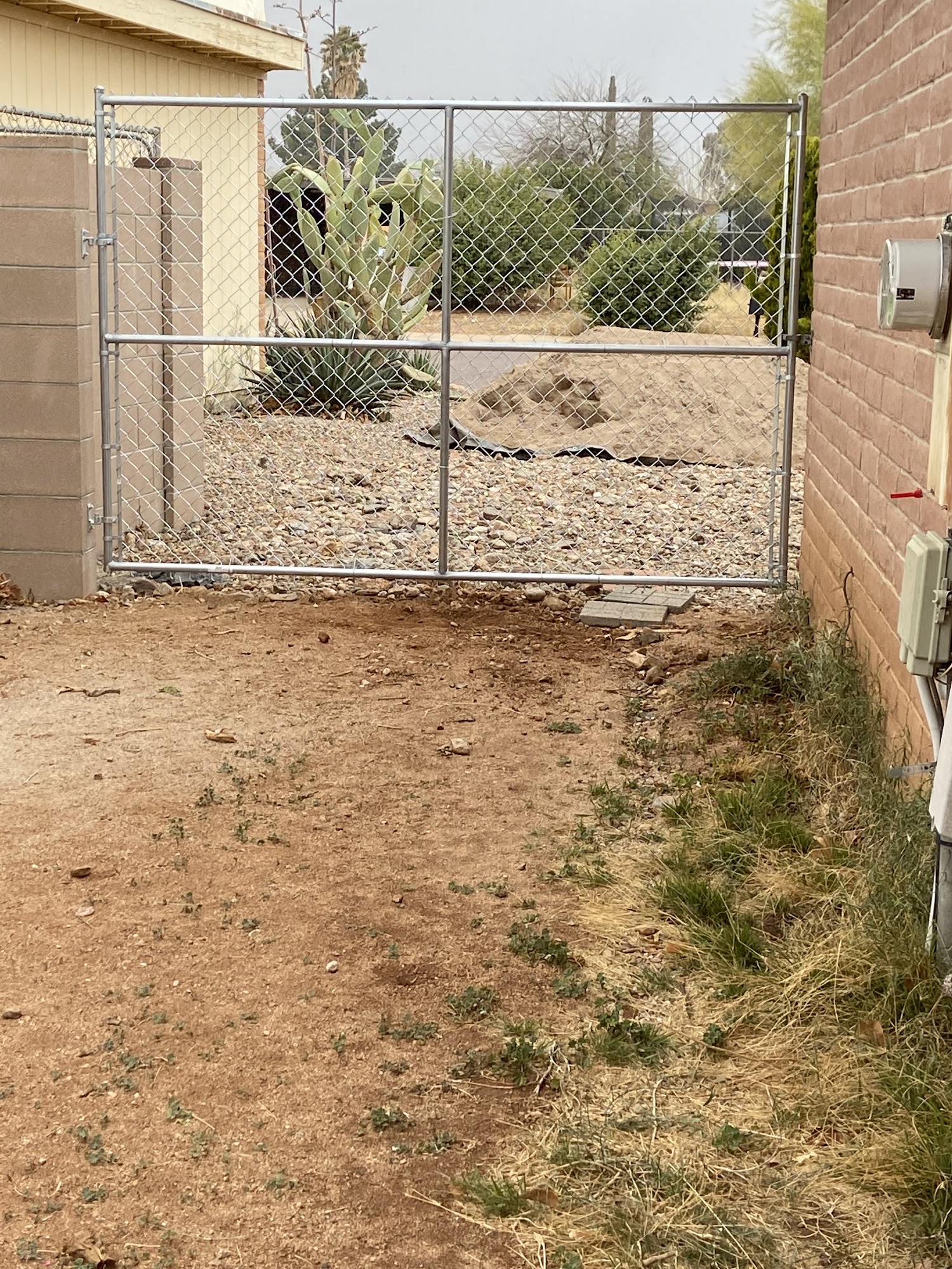 Stan's Fence Co 2289 AZ-90, Huachuca City Arizona 85616