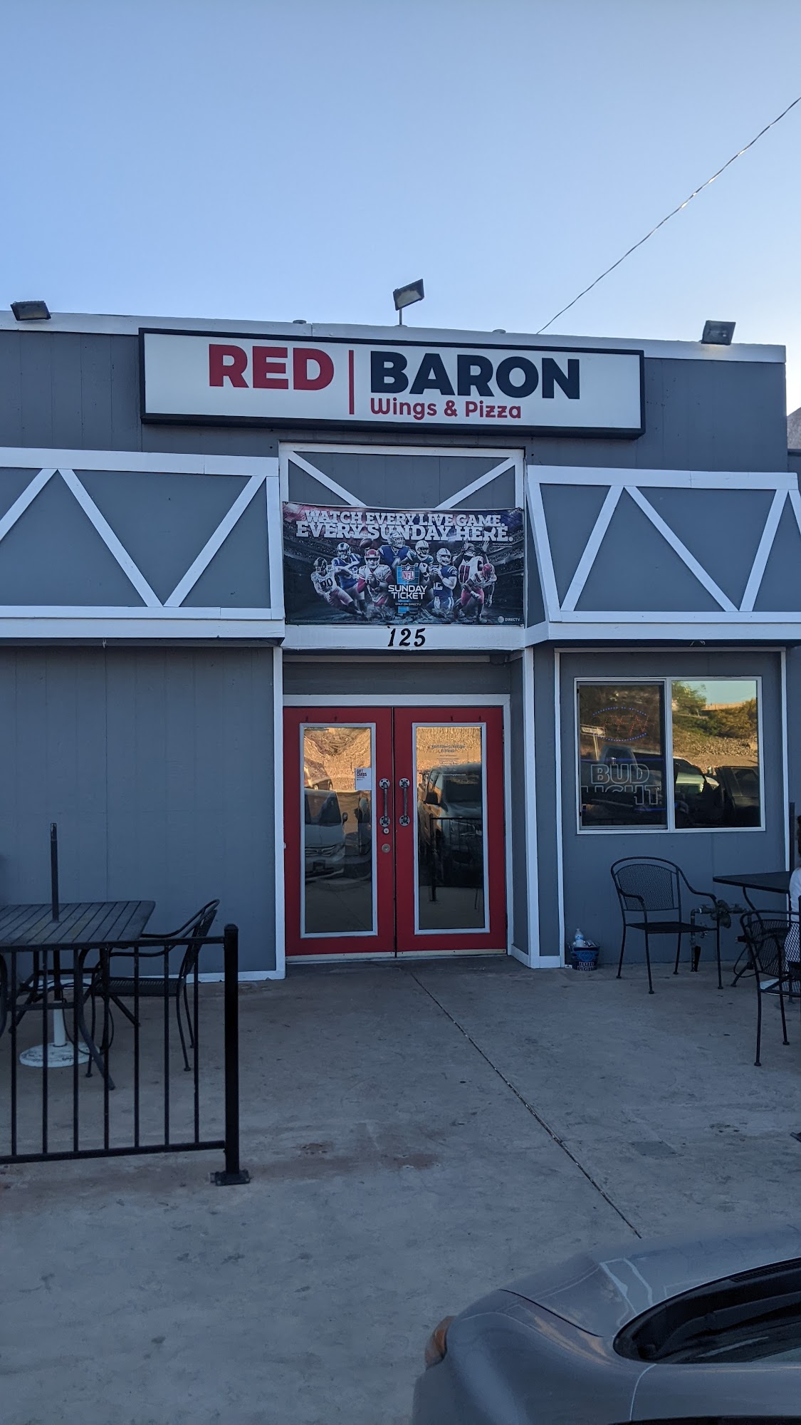 Red Baron Wings and Pizza